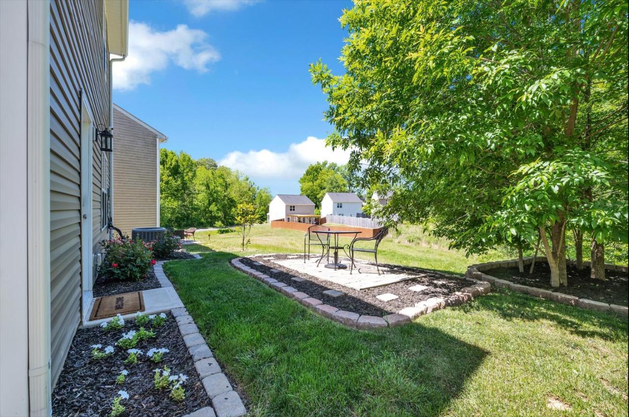 Cozy Close To Airport, Downtown, & Us Whitewater Center Casa de férias Charlotte